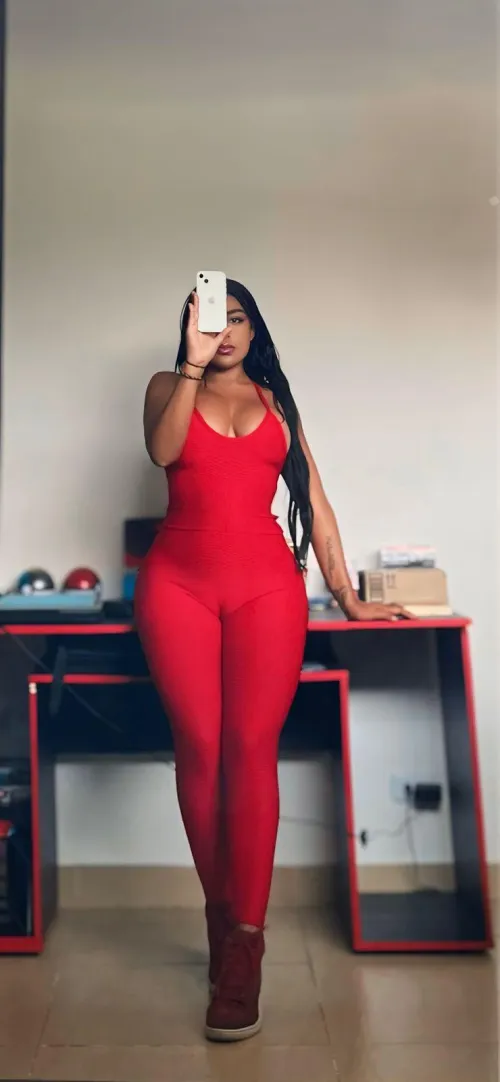 Idk why the guys are watching me weird