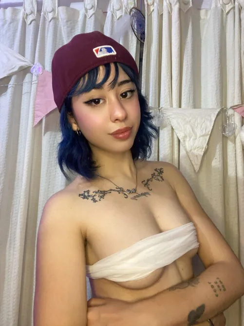 neon haircolored bros are a vibe