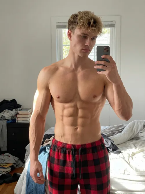 proof i don't skip arm day