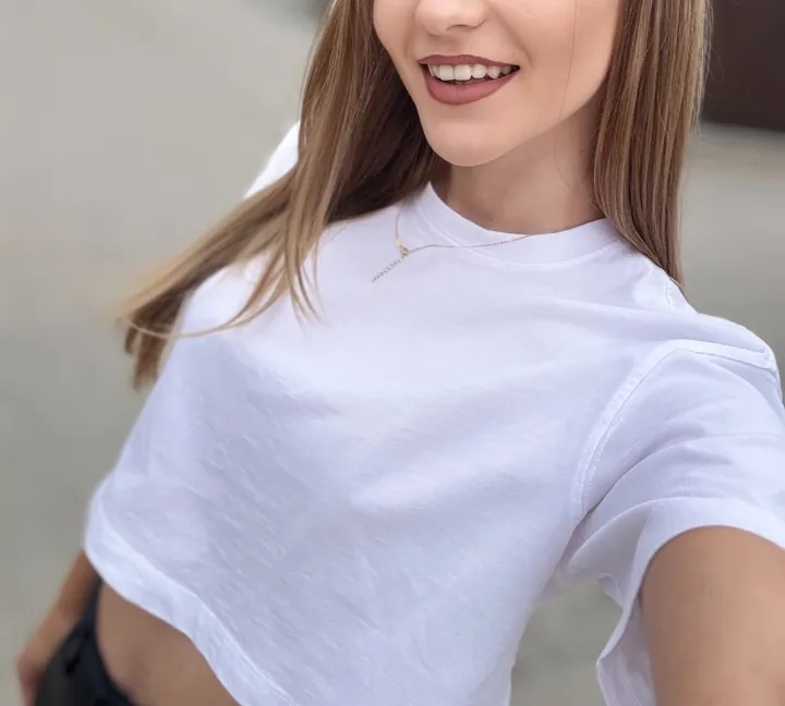 Still you can tell that I don't like to wear one