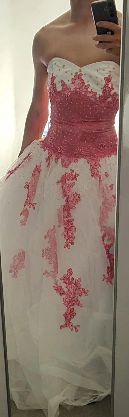 21[S4S] Leeds midweek meets ? Never know i might even let you under the dress x