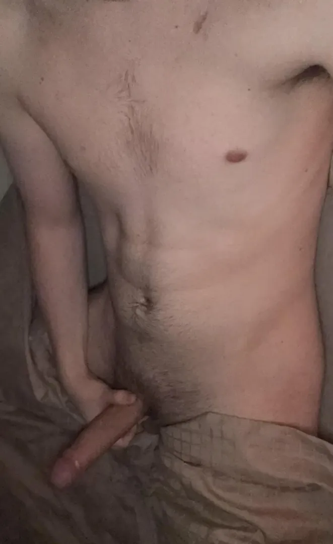 [22] hmu if ur fit/hung