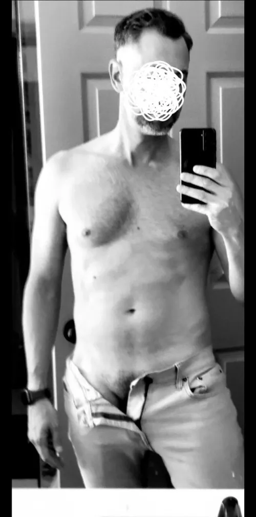 48 [M4F] #Livermore, CA - offering free Lomi Lomi Sensual Massage, March 31st & April 1st