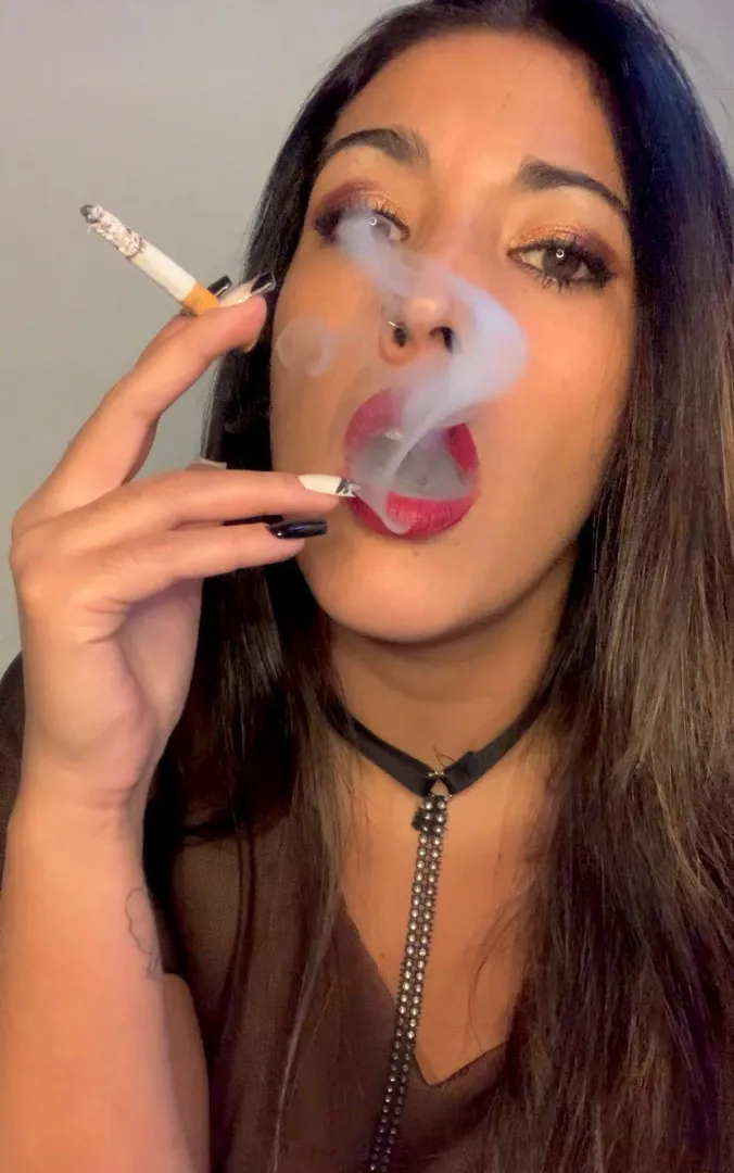 Do i look sexy as i smoke?