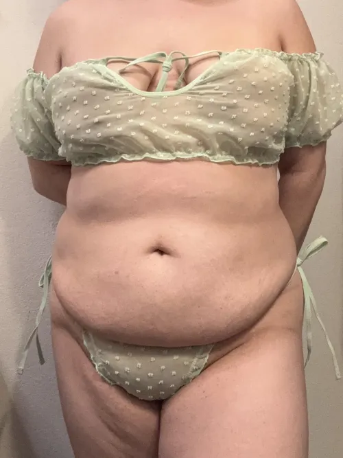 Do you like my belly?