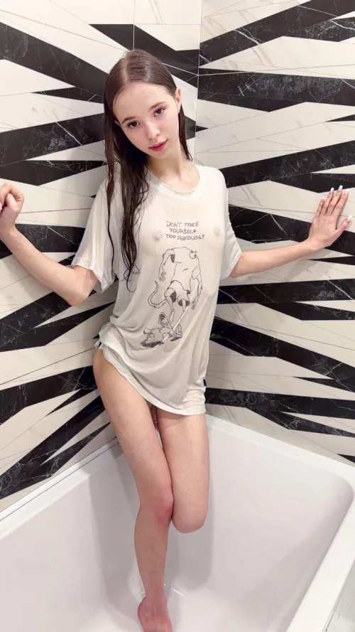 do you like to see my wet tits?