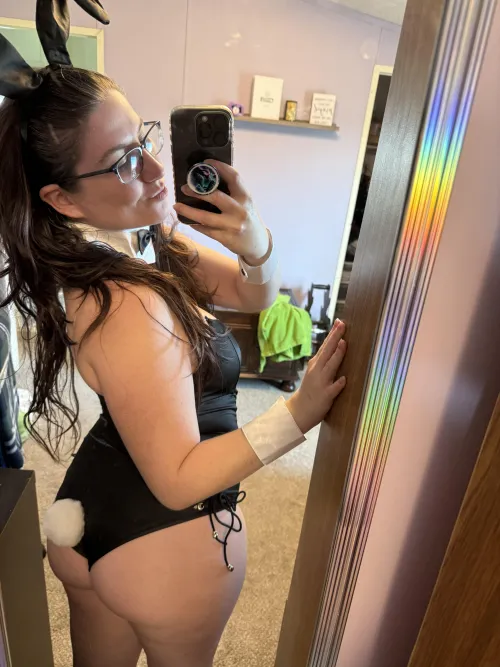 [f] mild bunny for Easter