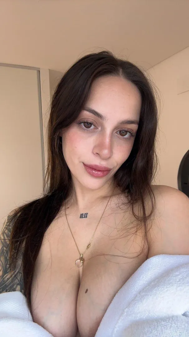 Hope my cleavage isn't too distracting..