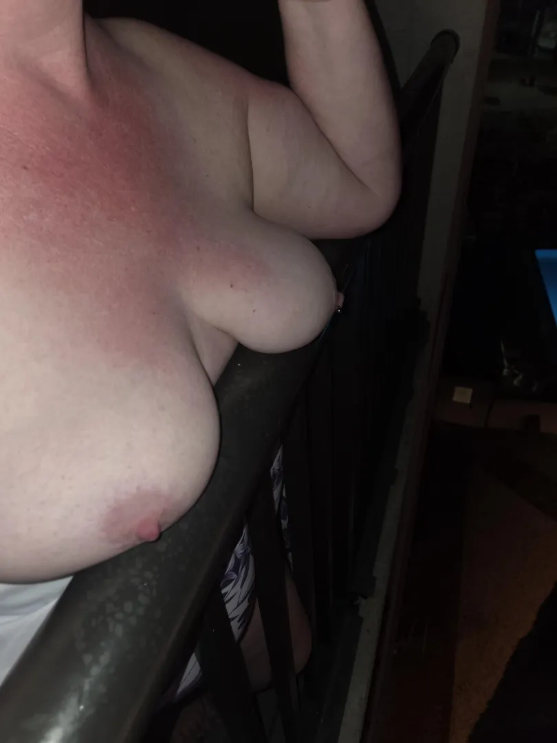 Hotel deck boobs