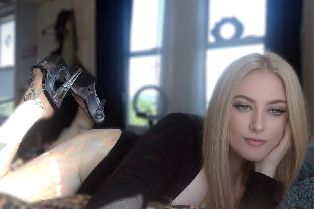 i am your heaven and your hell, and you’ll gladly pay the stay