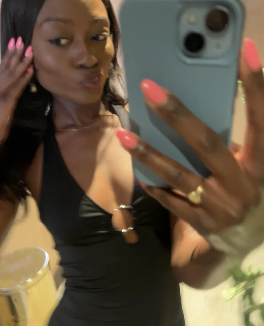 I dont want worthless compliments or texts, just your transfers to my bank account