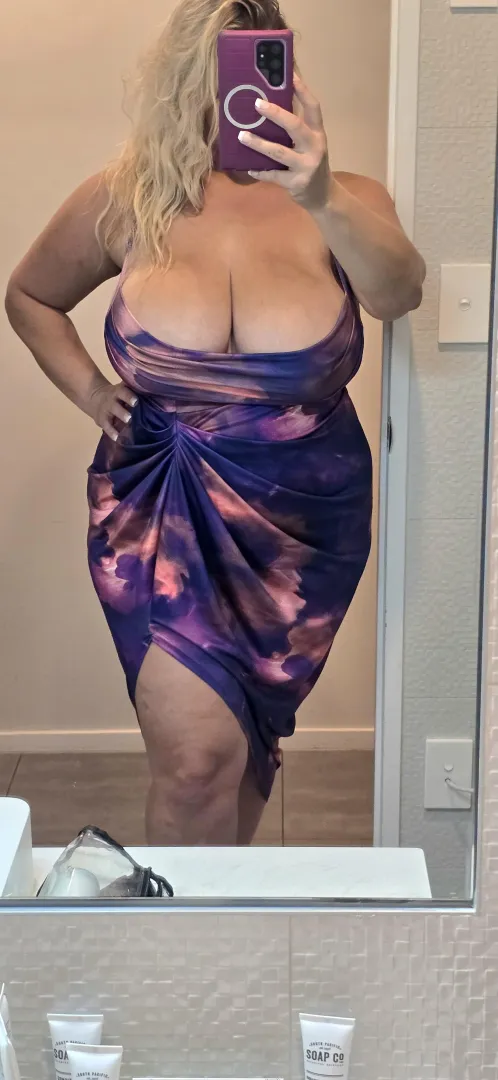 I hope my cleavage *is* distracting ;)