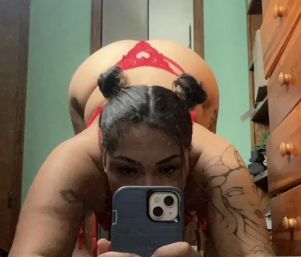 I like when the hot dads undress me with their eyes [NeighborhoodMILF]