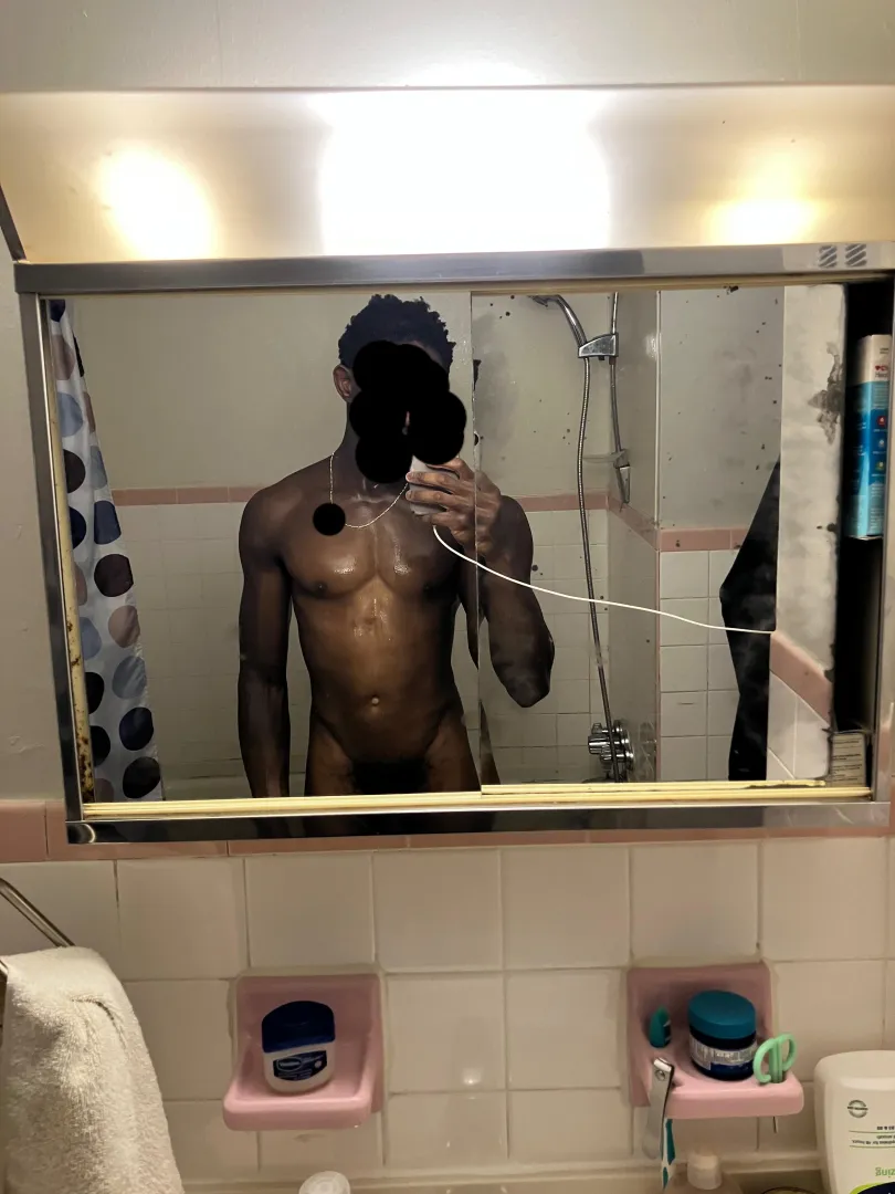 i was made to drain you dry, make your head spin and that dick throb . approach if you want to have fun