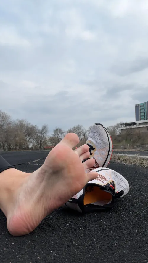 Just imagine how my feet stink after a run 