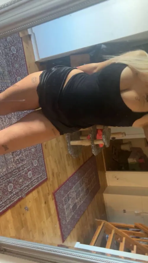 Klikkaa ylös ja spämmäilen sinua alasti (kokeile itse)