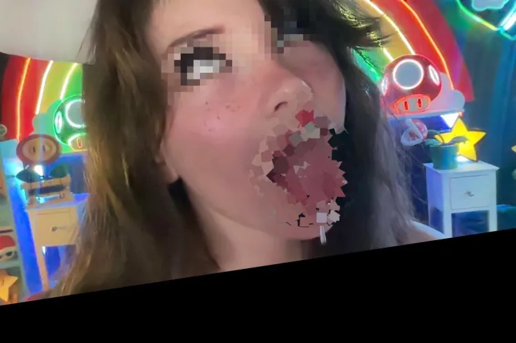 lemme bully u over censors :3