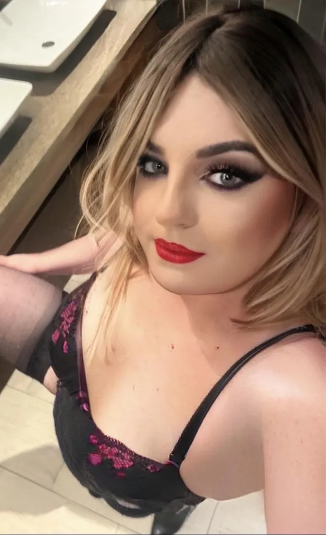 Little miss lingerie