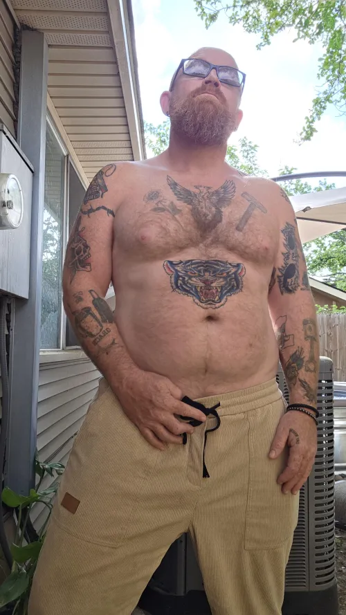 Looking for playmates or FWBs in ATX [M4F]