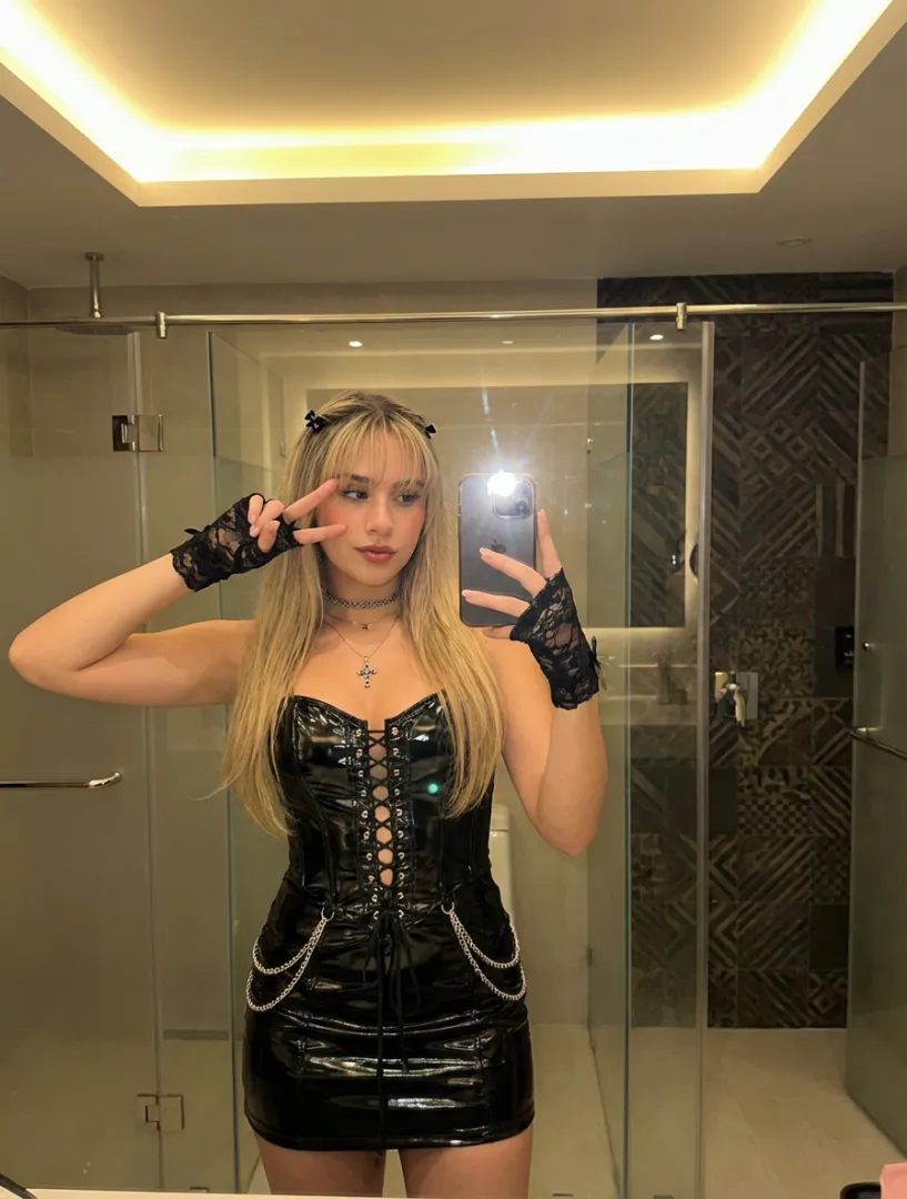 men on reddit, am i cute?