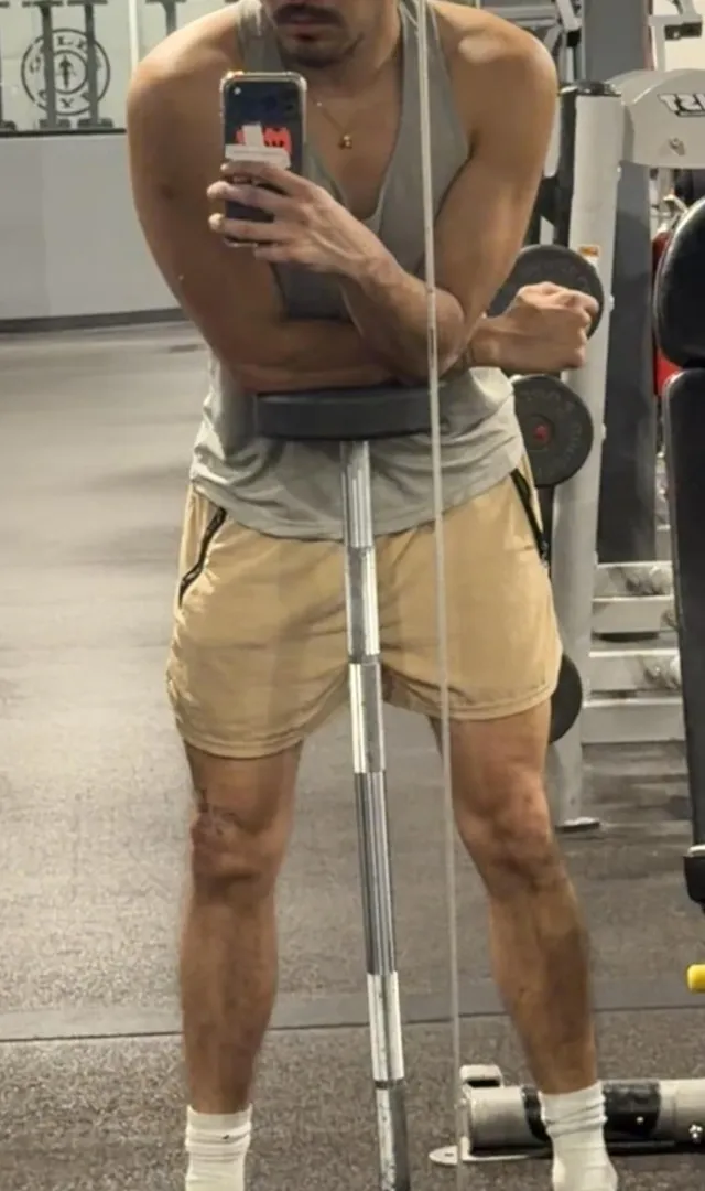 Mm4f buddy and I looking to tag team chic