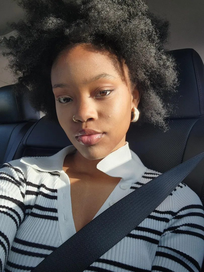 My lip gloss is poppin