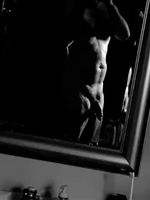 Need a subreddit for intermediate whit cock IWC lol