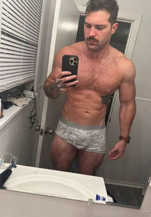 Should I wear more boxers or more underwear?