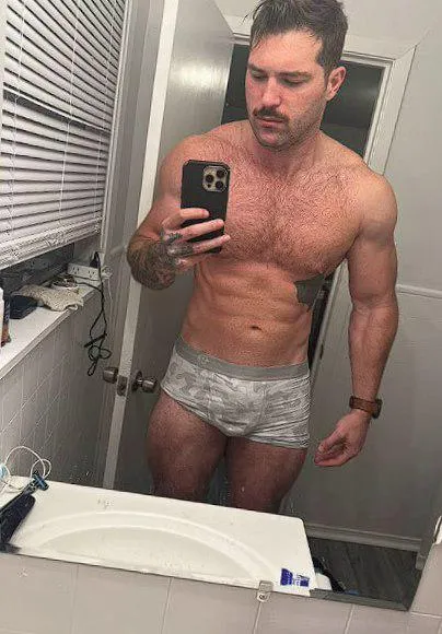 Should I wear more boxers or more underwear?