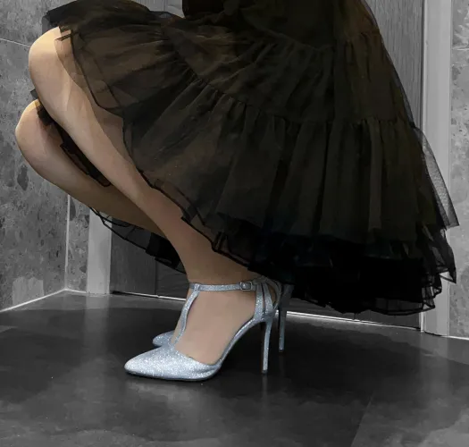 This shot is from August… these shoes deserve a new outfit. Ideas? ✨