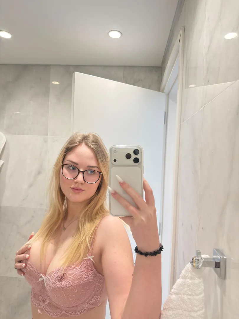 Wer will mich in der Dusche wegdrücken?