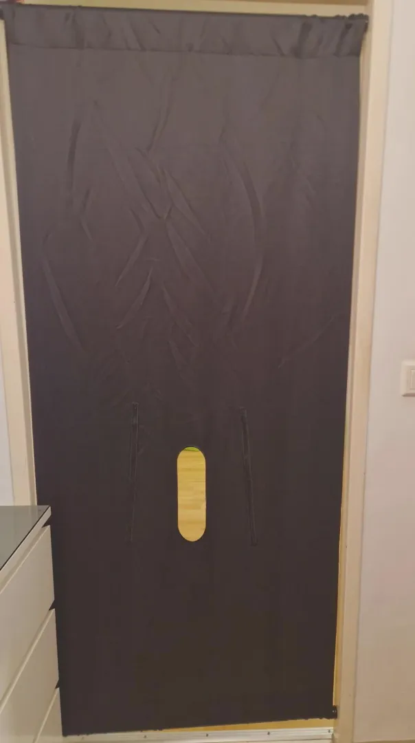 Who would use my gloryhole in vienna Austria to get some relief?