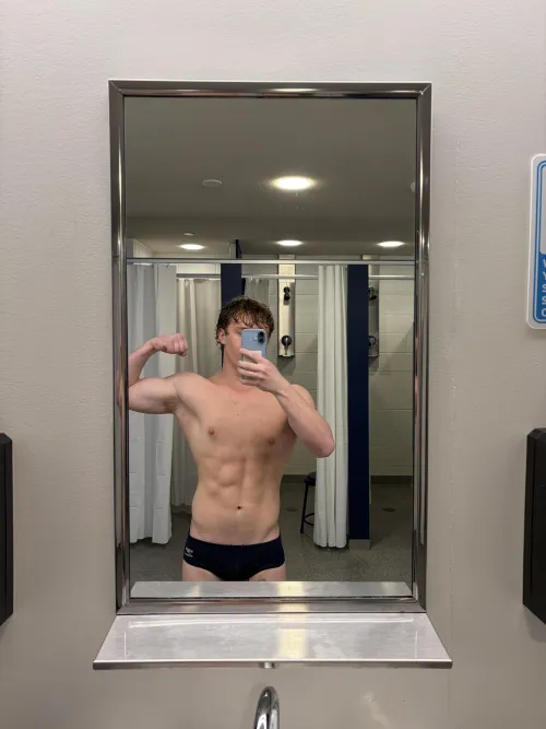 Who’s gonna serve this straight alpha master