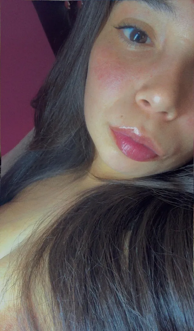 Would you kiss my lips, or would you bite them?