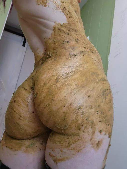 Would you suckling my scat ass [F] 