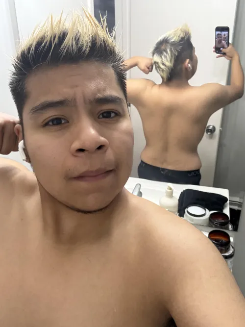 22 year old transguy looking for a woman to play i haven’t had top surgery btw