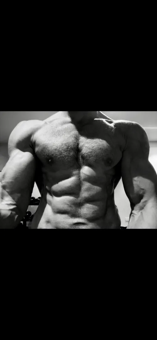 36 [M4F] #Online - Australian Dominant - Discreet, Intelligent but Sadistic seeks Woman to slowly train into a desperate, squirming, obedient Toy(Any location/experience level welcome)