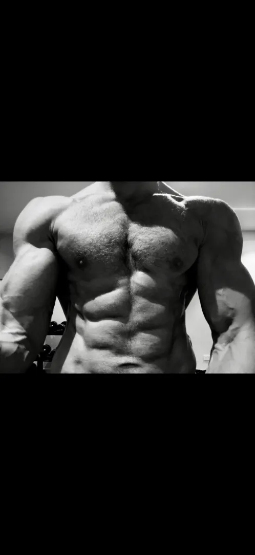 36 [M4F] #Online - Australian Dominant - Discreet, Intelligent but Sadistic seeks Woman to slowly train into a desperate, squirming, obedient Toy(Any location/experience level welcome)