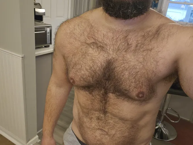 42 y.o. Professor Bear Just finished push-ups