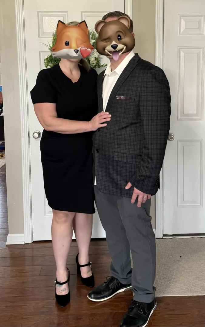 49/43 [MF4F/MF] #Avon - Fun suburban couple looking for friends to join our hot tub