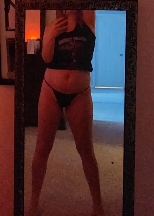 [50/47][MF4F][JerseyShore] any Bi Ladies wanna hook up Saturday. Maybe some drinks , flirty conversations and more. Message me. Let's chat.