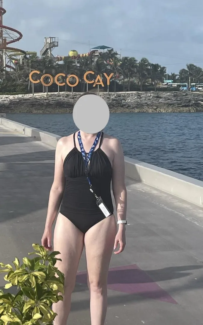 50/52 MF4F I want me first bi-experience