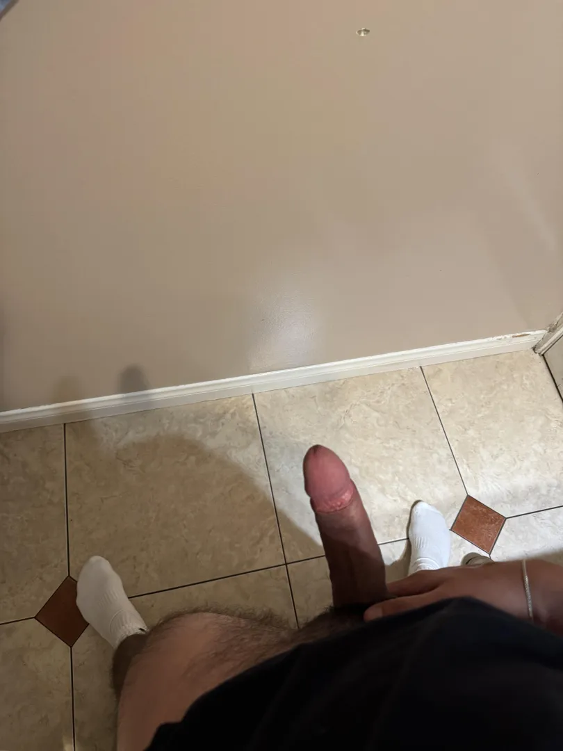 [91406] looking for mutual jerking or head