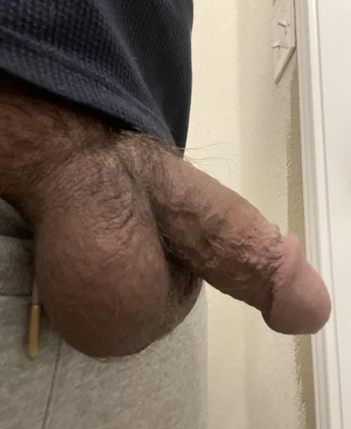 [93063] hit me up in see me looking to get drained make me hard