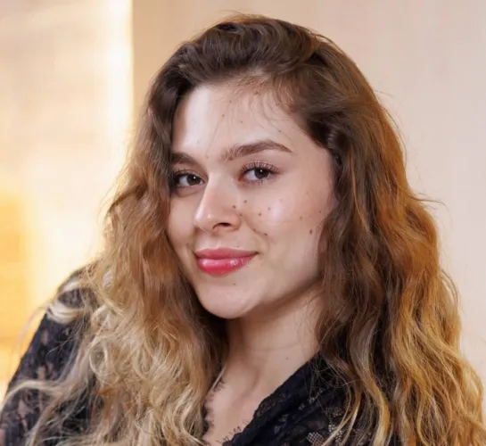 ALESSIA ✨ “Zenlum” gallery — get early access to exclusive selected shots 

More of ALESSIA  Unlock the full experience in the “PLATINUM” tier archives + digital shop 