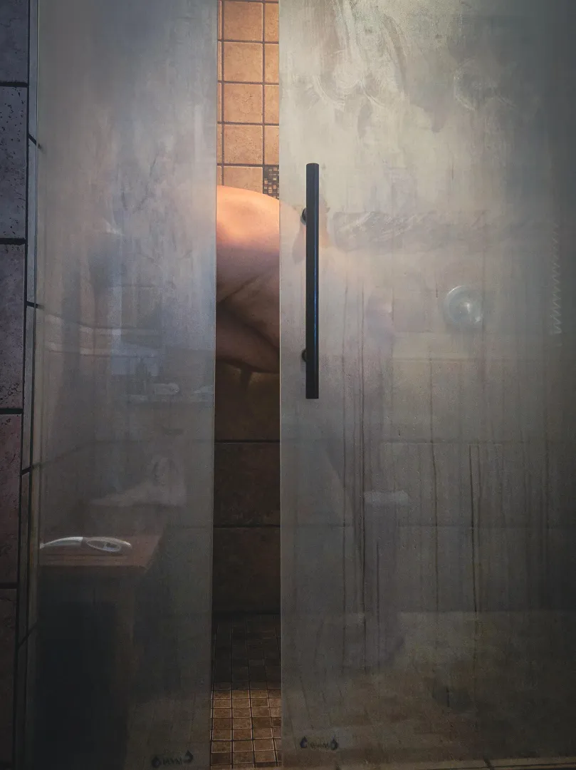 Almost flooded the bathroom getting in and out using the camera timer. Might need some help next time 