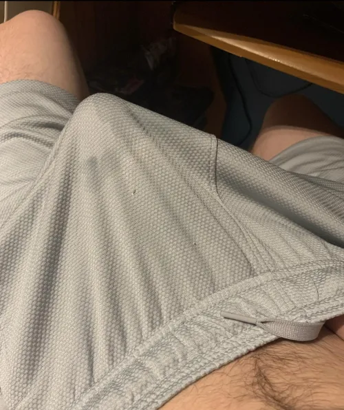 Any bros like busting in bball shorts