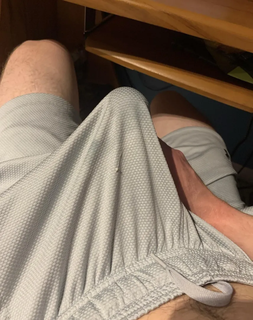 Any bros like busting in bball shorts