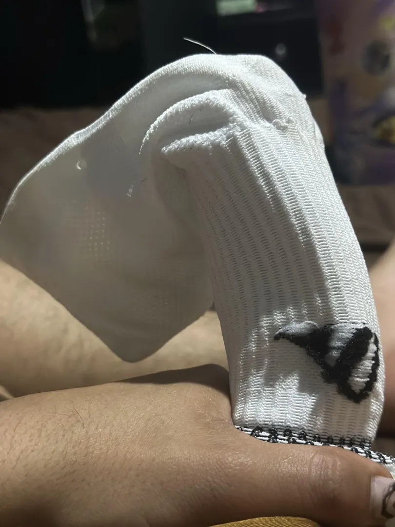 Calcetines y polla cuál olerías primero