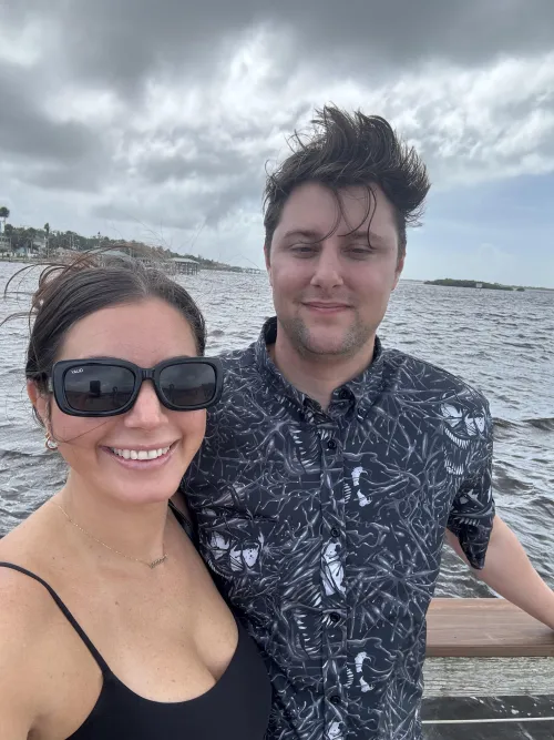 Coming out tomorrow afternoon 25m and 35f she’s shy say hi:)